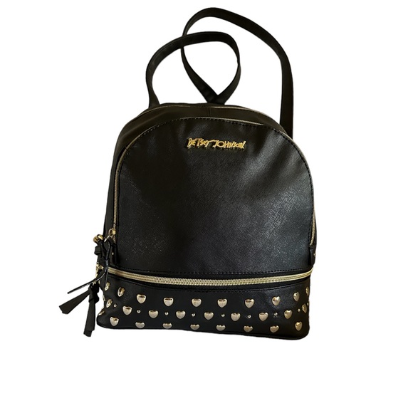Betsey Johnson Handbags - ❤️Betsy Johnson backpack purse❤️